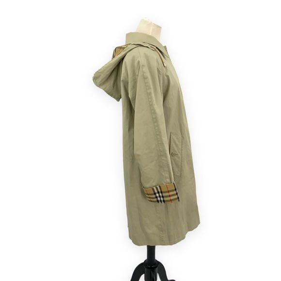 Burberry Tan Trench Coat - Picture 2 of 13